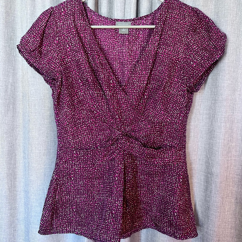 Ann Taylor Magenta Dot Twist-Front Short Sleeve Top